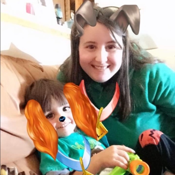 Meet your Posher, Trish - Picture 1 of 1